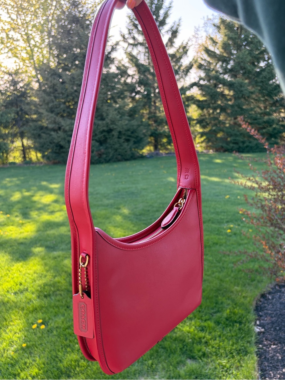 Coach curve zip shoulder bag ruby red purse - Picture 2 of 10